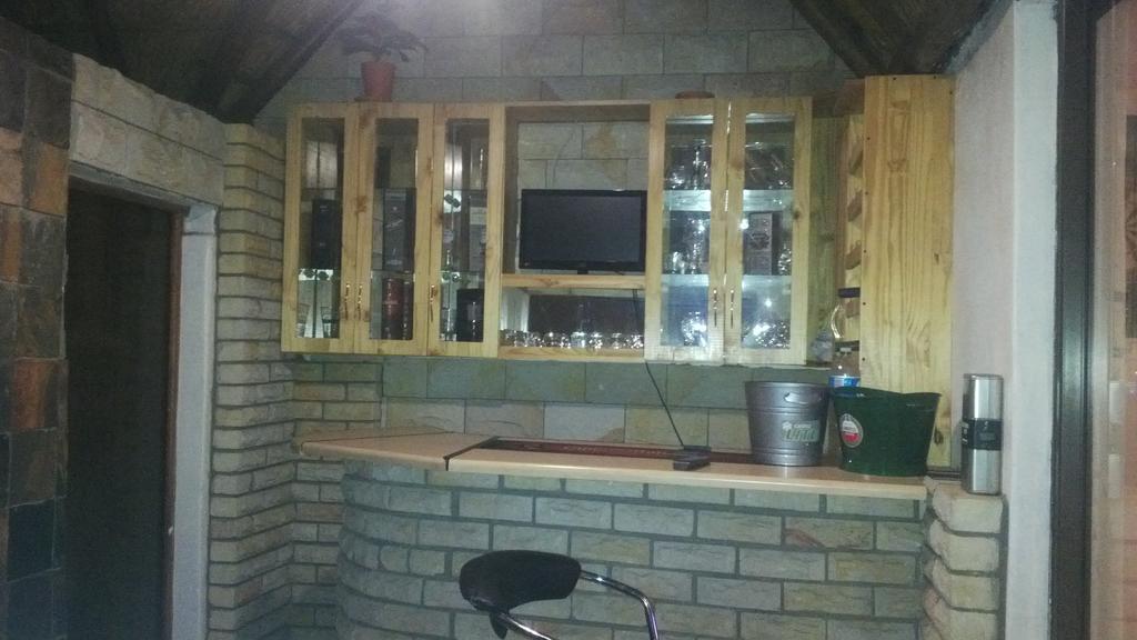 Aliwal Villa Guest Lodge Екстер'єр фото